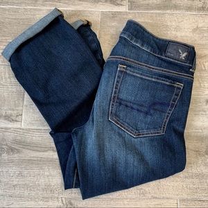 American Eagle Artist Crops Sz 8 Reg
